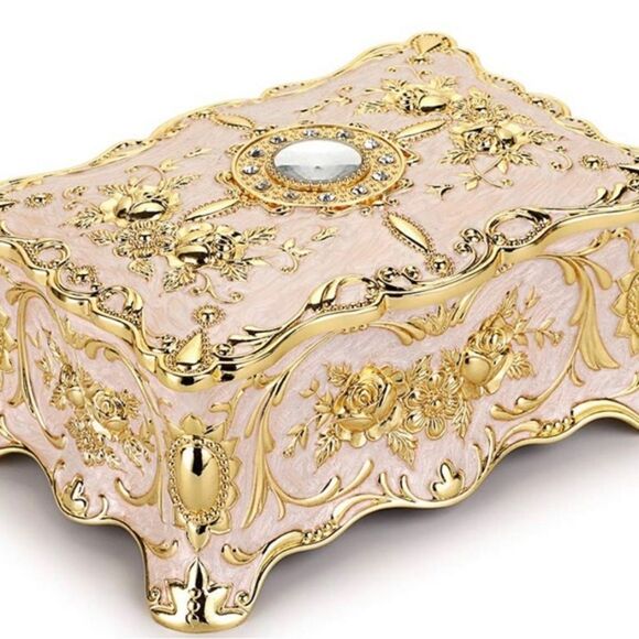 5 Piece Mystery Jewelry Box Or Not so Mystery I’ll Send your Likes! - Picture 1 of 15